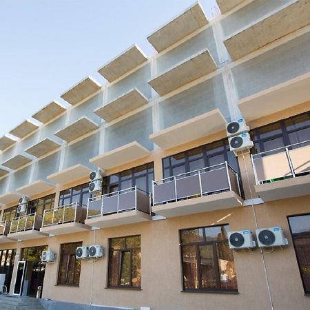 Calipso Sea Hotel Gagry Exterior photo