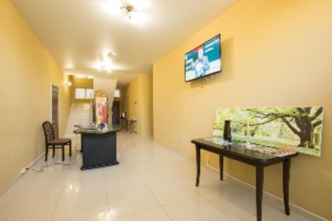 Calipso Sea Hotel Gagry Exterior photo